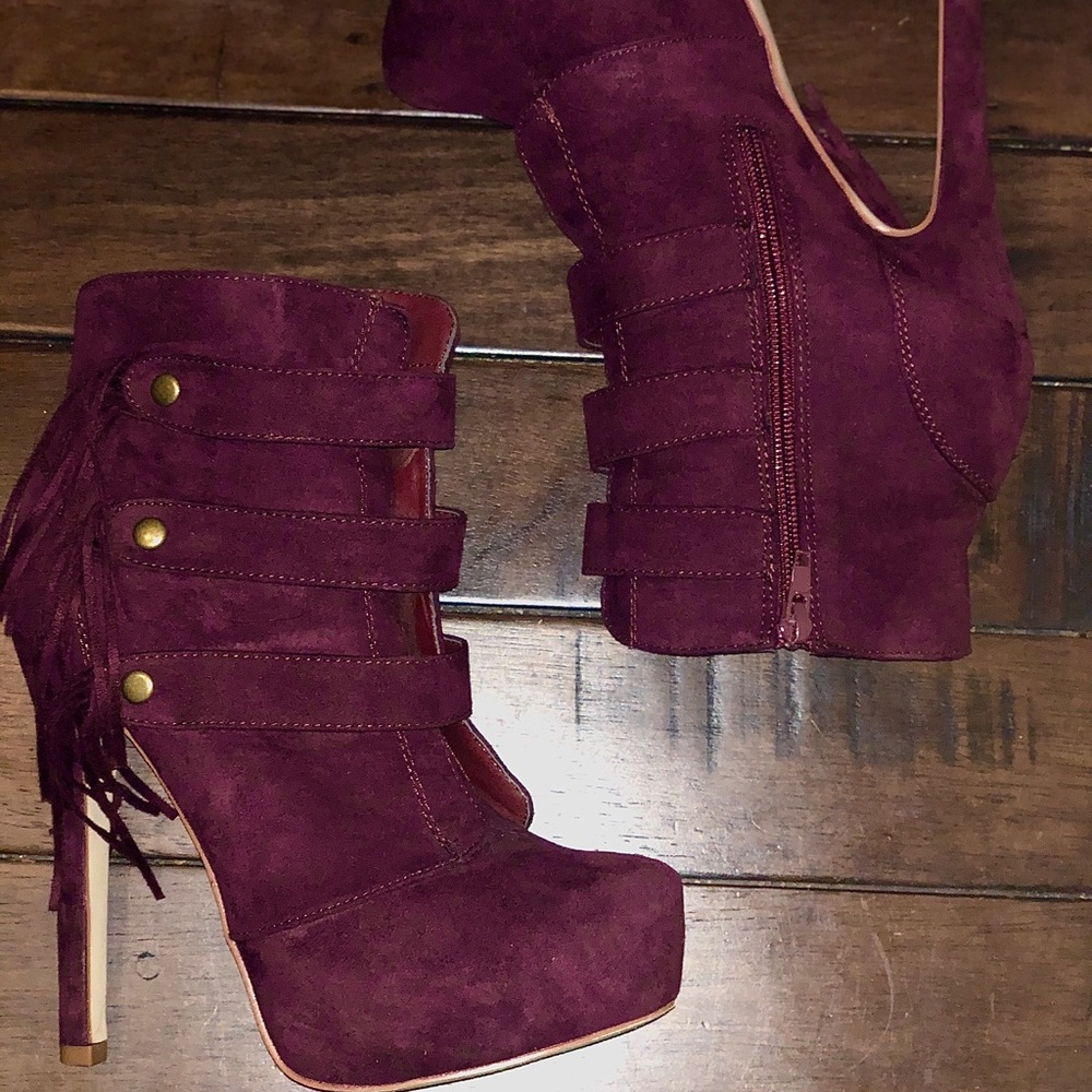 Burgundy heel boots